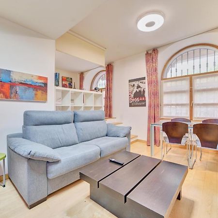 Apartamento La Laurel By Clabao Логроньо Экстерьер фото
